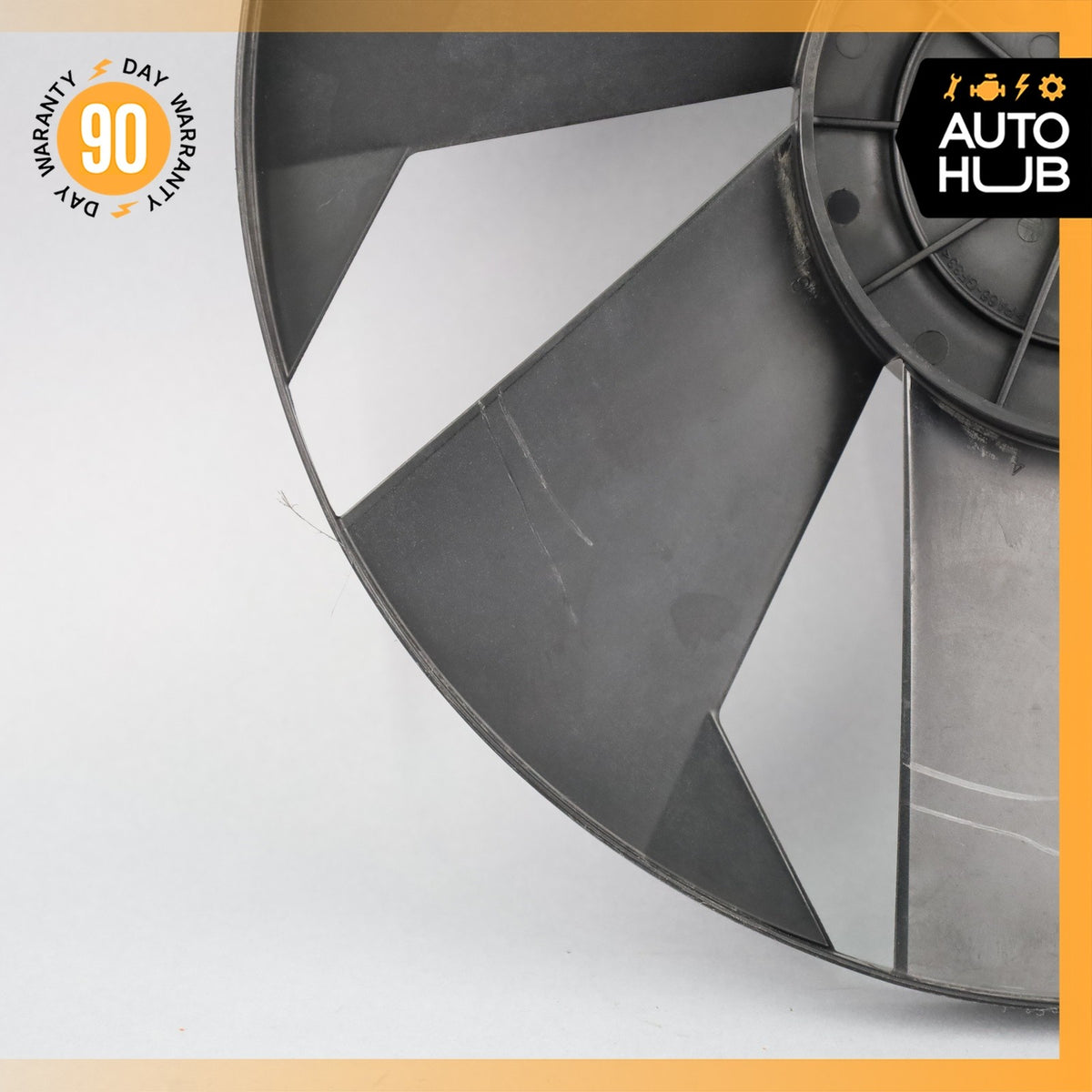09-19 Maserati GranTurismo M145 Engine Motor Cooling Fan Blade OEM 45k - photo 9