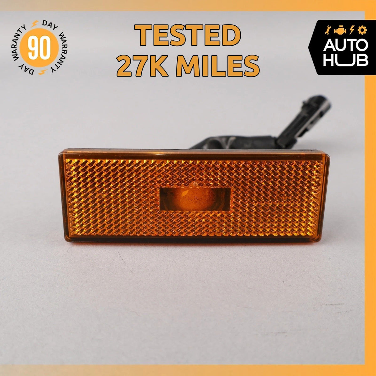 Maserati M138 Coupe 4200 CC Front Marker Yellow Light OEM 27k - photo 1