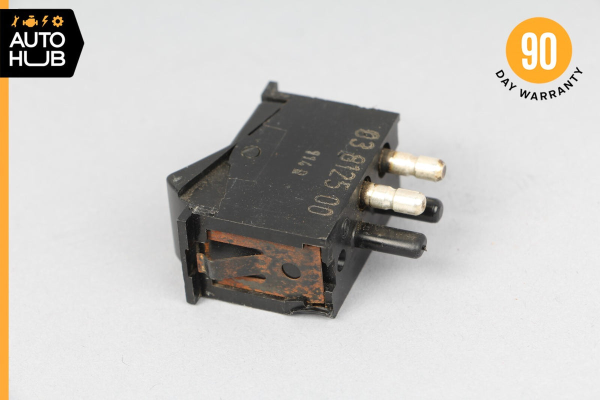 72-81 Mercedes R107 450SLC 380SEL Interior Dome Light Switch Button OEM - photo 8