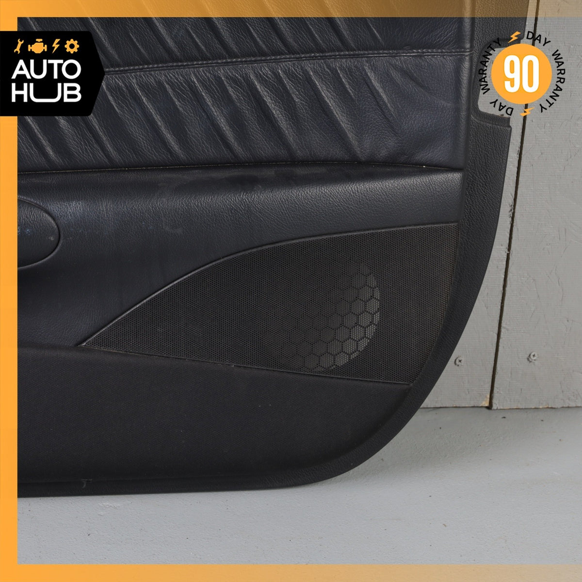 06-09 Mercedes W209 CLK350 CLK550 Door Panel Front Right Side Nappa OEM 88k - photo 7