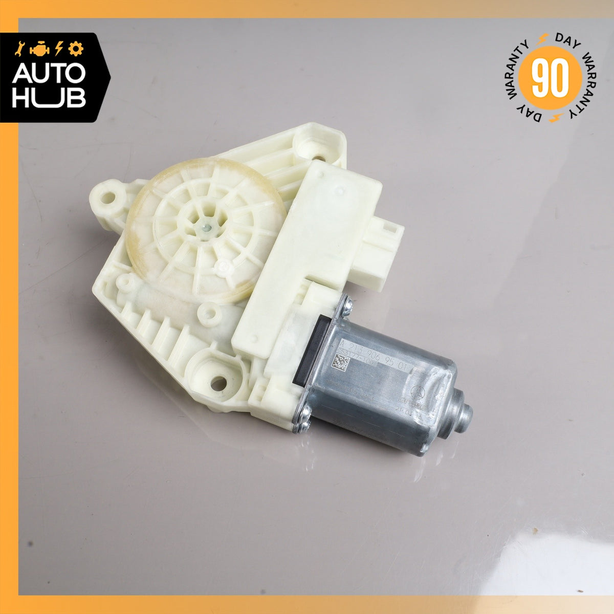 Mercedes W205 C300 Front Right Window Regulator Motor 2059060113 OEM - photo 2