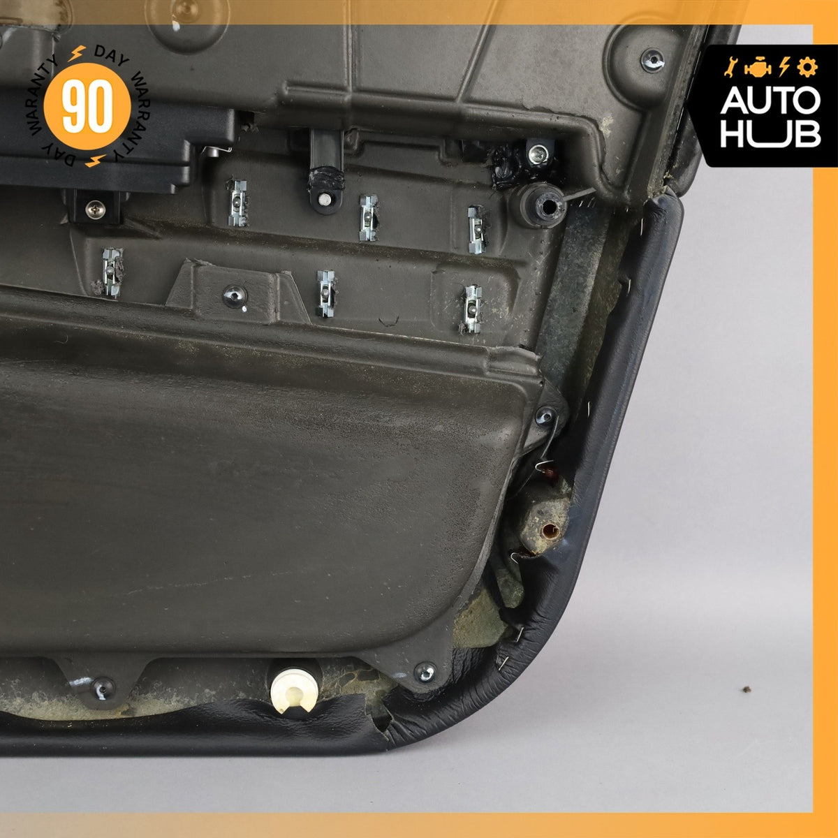 03-13 Maserati Quattroporte M139 Front Left Side Interior Door Panel Black OEM - photo 19
