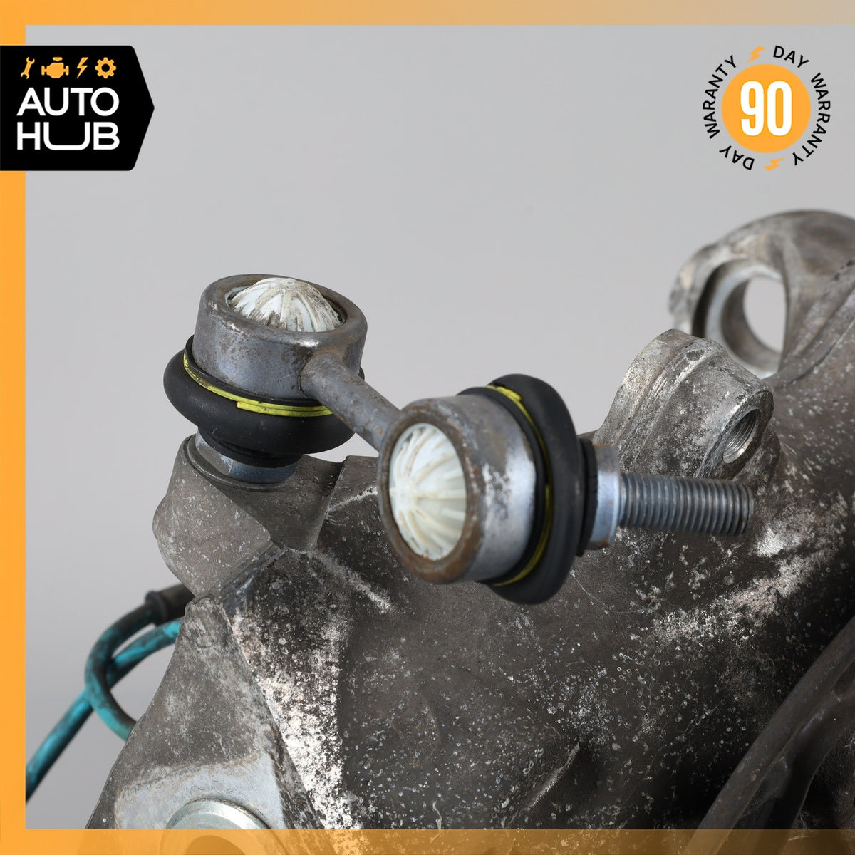 06-10 Maserati Quattroporte M139 Rear Left Side Spindle Knuckle Hub OEM 84k - photo 3