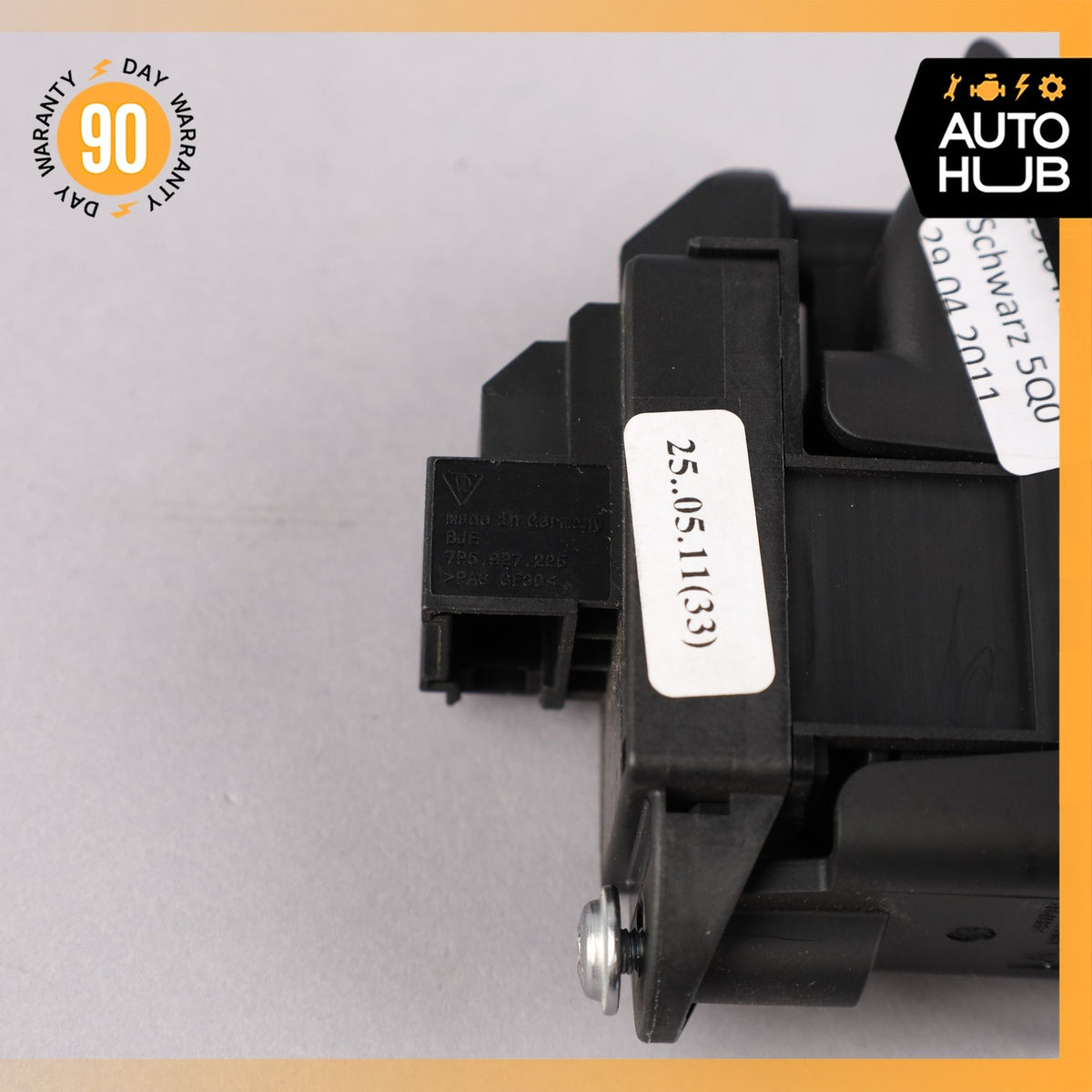 11-18 Porsche Cayenne 958 VR6 Electronic Parking Button Switch 7P5927225 OEM - photo 7