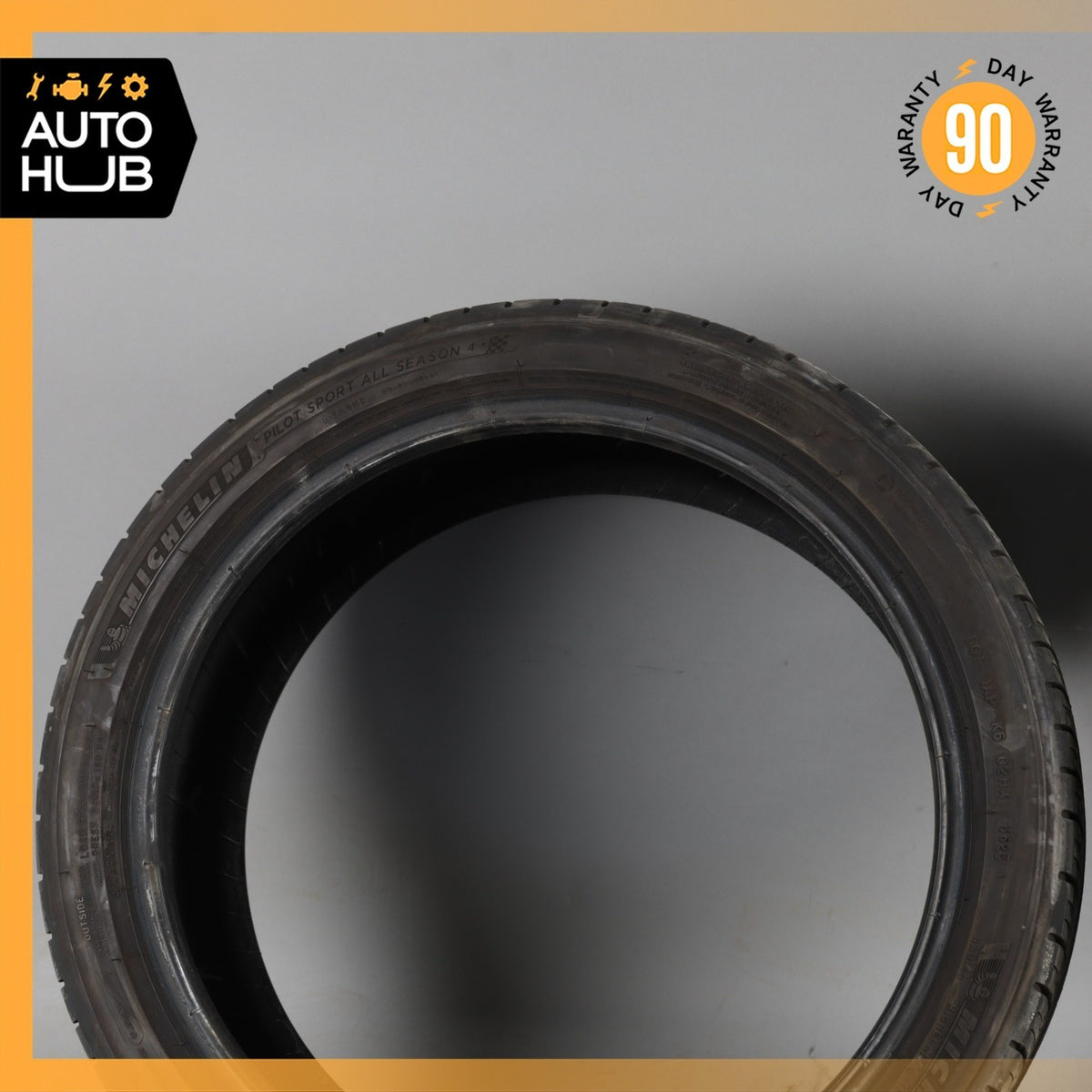 255/35ZR18 Michelin Pilot Sport All Season 4 255 35 18' 94Y Tire Set of 2 - photo 5