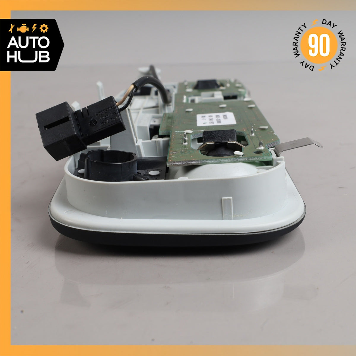 Audi 8J TT Front Overhead Console Dome Reading Light Lamp 8J0947111CE OEM - photo 5