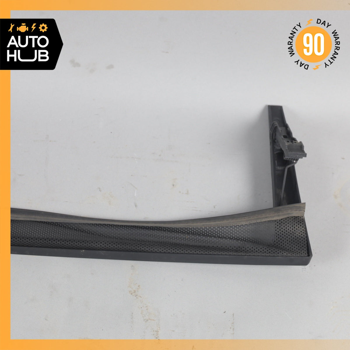 10-16 Mercedes W207 E350 C350 Coupe Sun Roof Front Wind Deflector 2077840170 OEM - photo 3