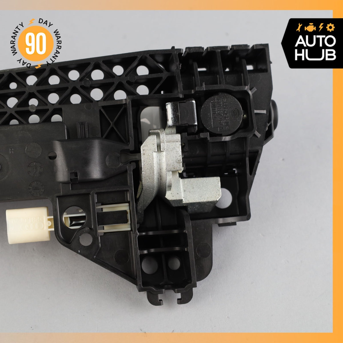 Audi S5 Right Passenger Exterior Door Handle w/ Keyless Go White 8T0837886B OEM - photo 6