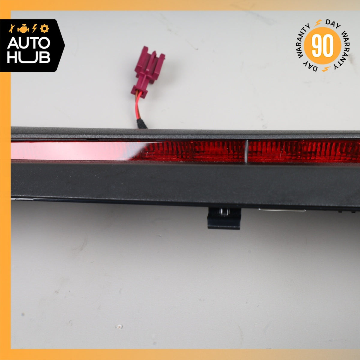 Mercedes W213 E300 3rd Third Brake Stop Light Lamp w/ Trim  OEM - photo 5