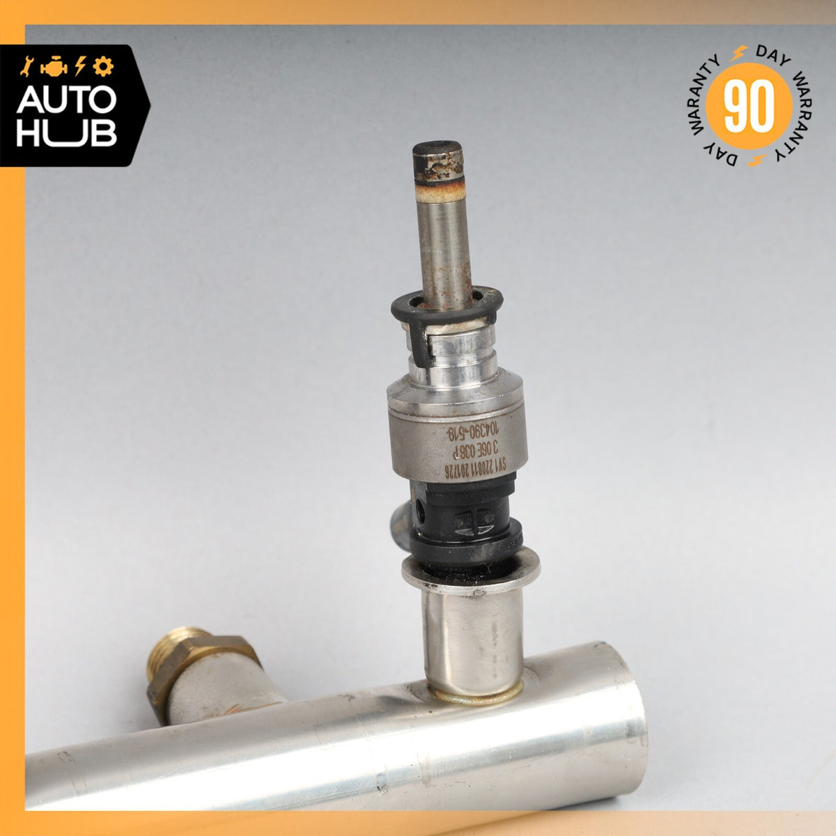 Porsche Cayenne 958 Hybrid S Fuel Injection Rail Line w/ Injectors Right Side - photo 7