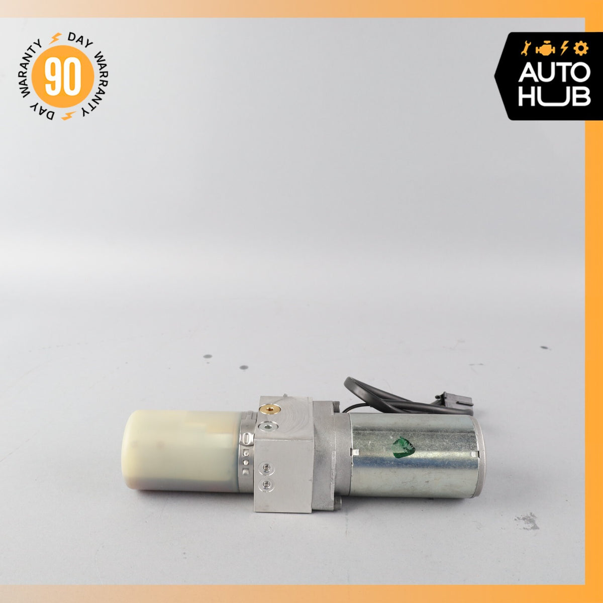 Mercedes W221 S63 Trunk Lid Locking Hydraulic Pull Down Pump w/ Foam Case OEM - photo 16