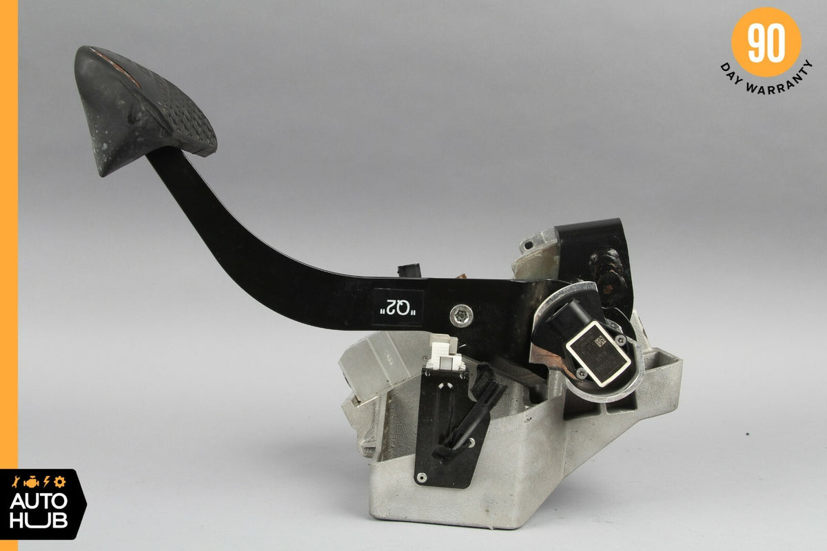 10-13 Mercedes W221 S400 Hybrid Brake Pedal Assembly 2212900901 OEM - photo 6