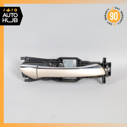 2005 Mercedes W203 C240 C280 Front Right Passenger Side Exterior Door Handle OEM - photo 1