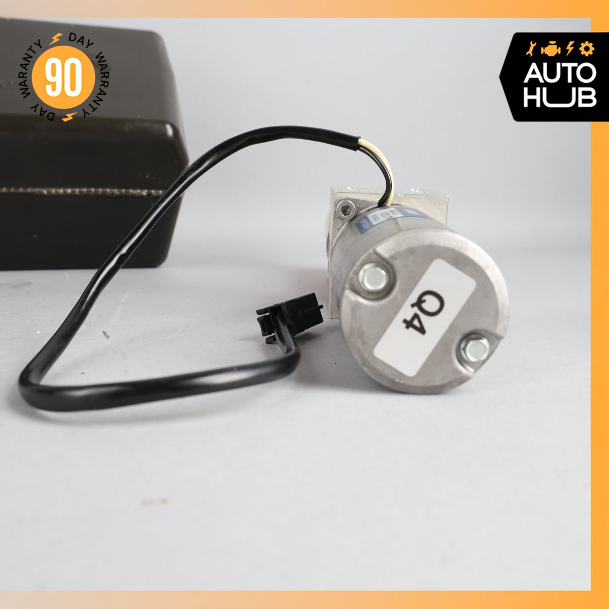 Mercedes W221 S400 Trunk Lid Locking Hydraulic Pull Down Pump w/ Foam Case OEM - photo 9