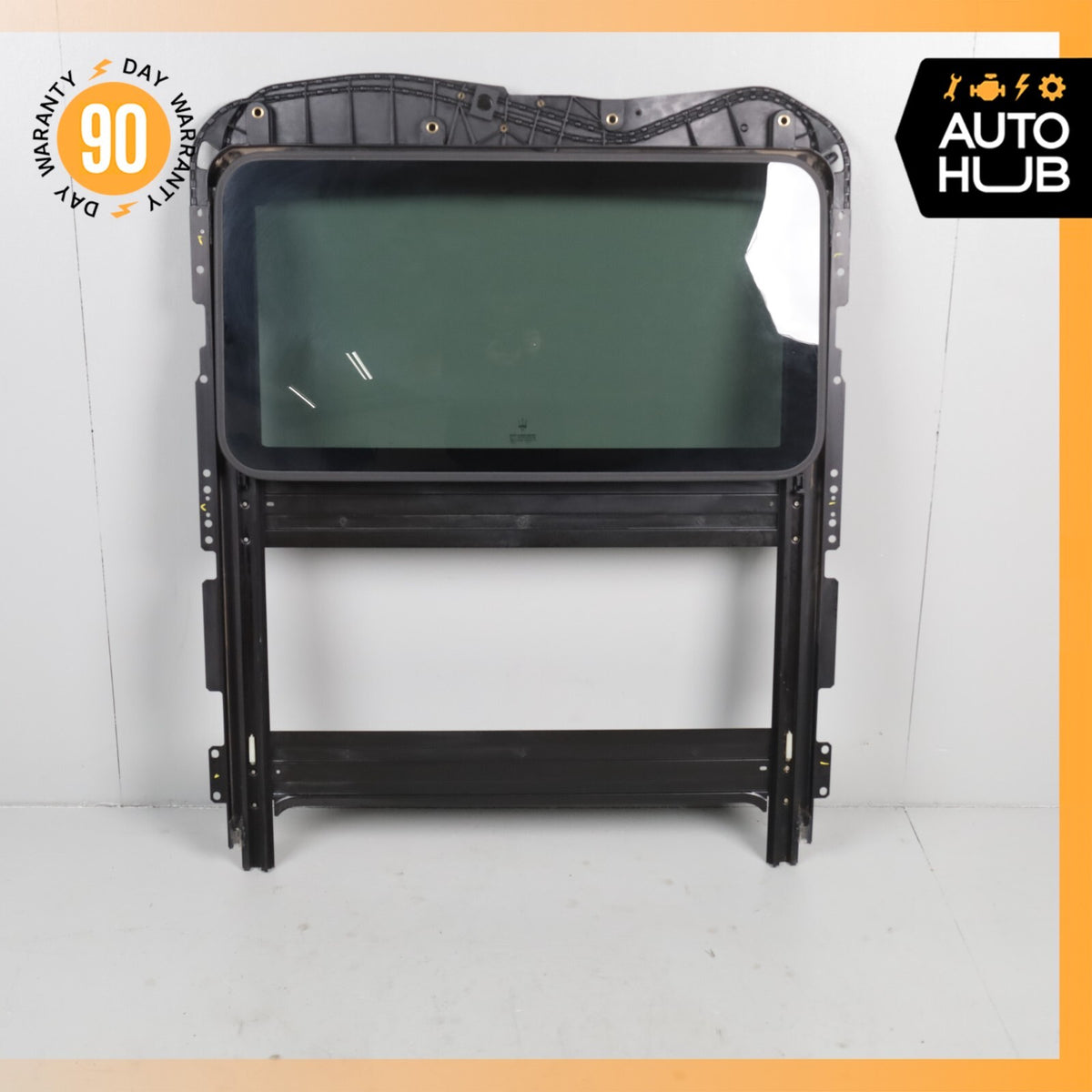 Maserati Quattroporte M139 Sunroof Guide Rail Frame Glass Track OEM 29k - photo 2