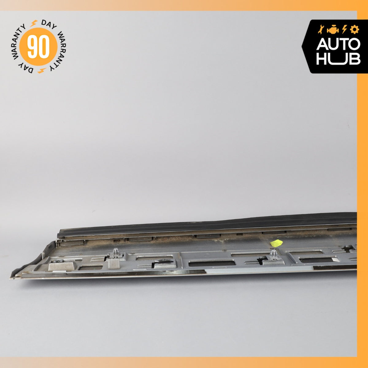 15-18 Porsche Cayenne 958 GTS Front Left Lower Door Molding Silver OEM - photo 16