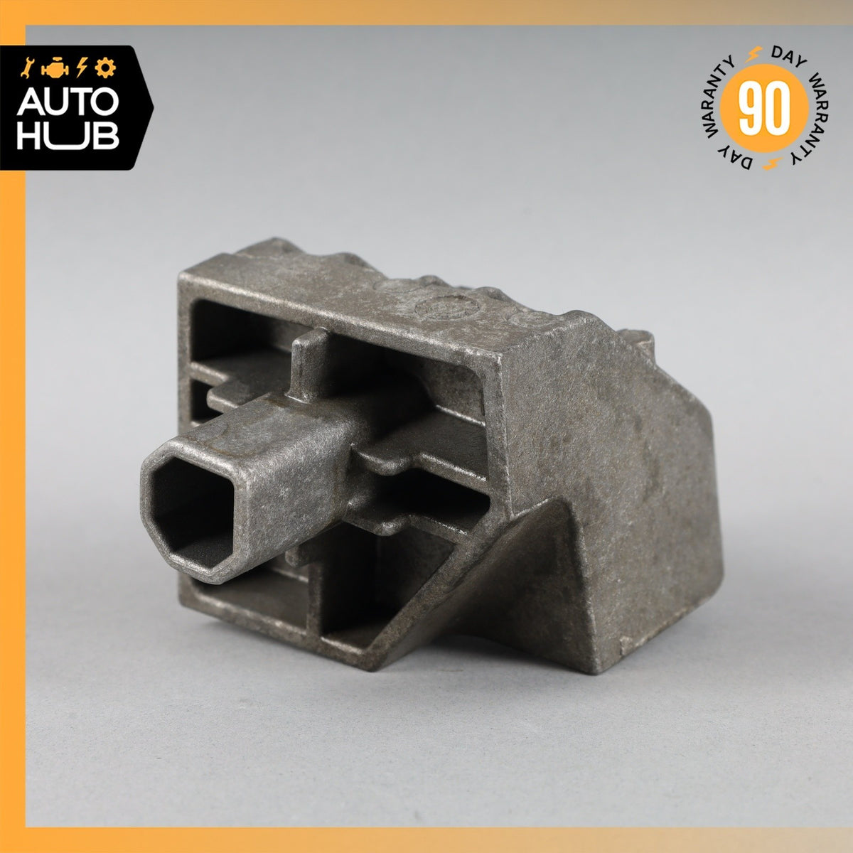 14-20 Maserati M157 Ghibli S Upper Radiator Support Right Side Mount Bracket OEM - photo 3