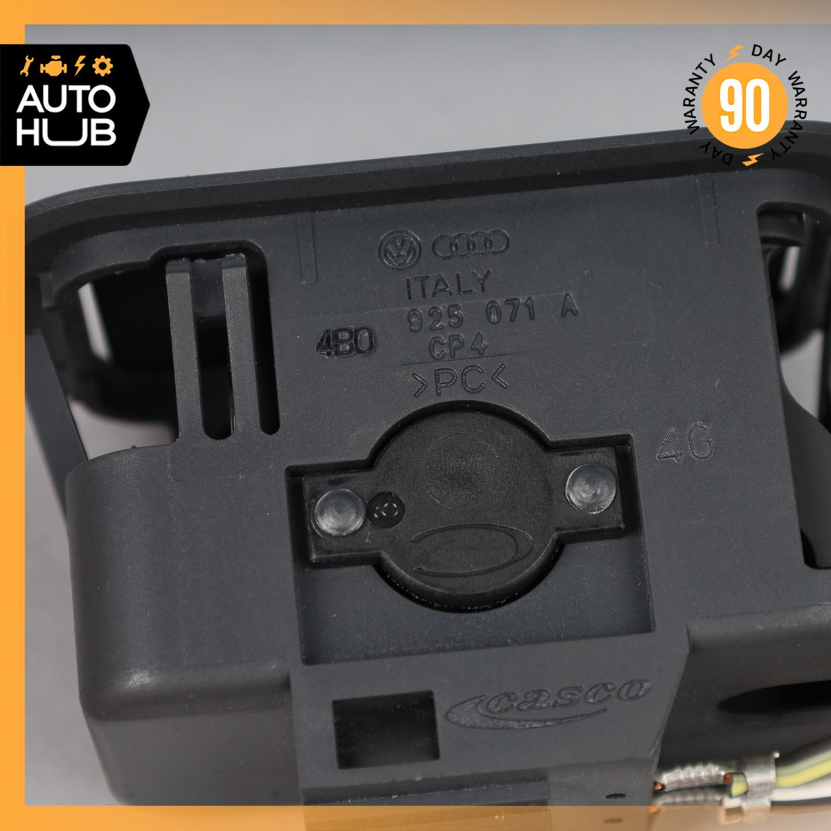 2005 Bentley Continental GT Rear Trunk Luggage Socket Outlet 4B0925071A OEM - photo 9