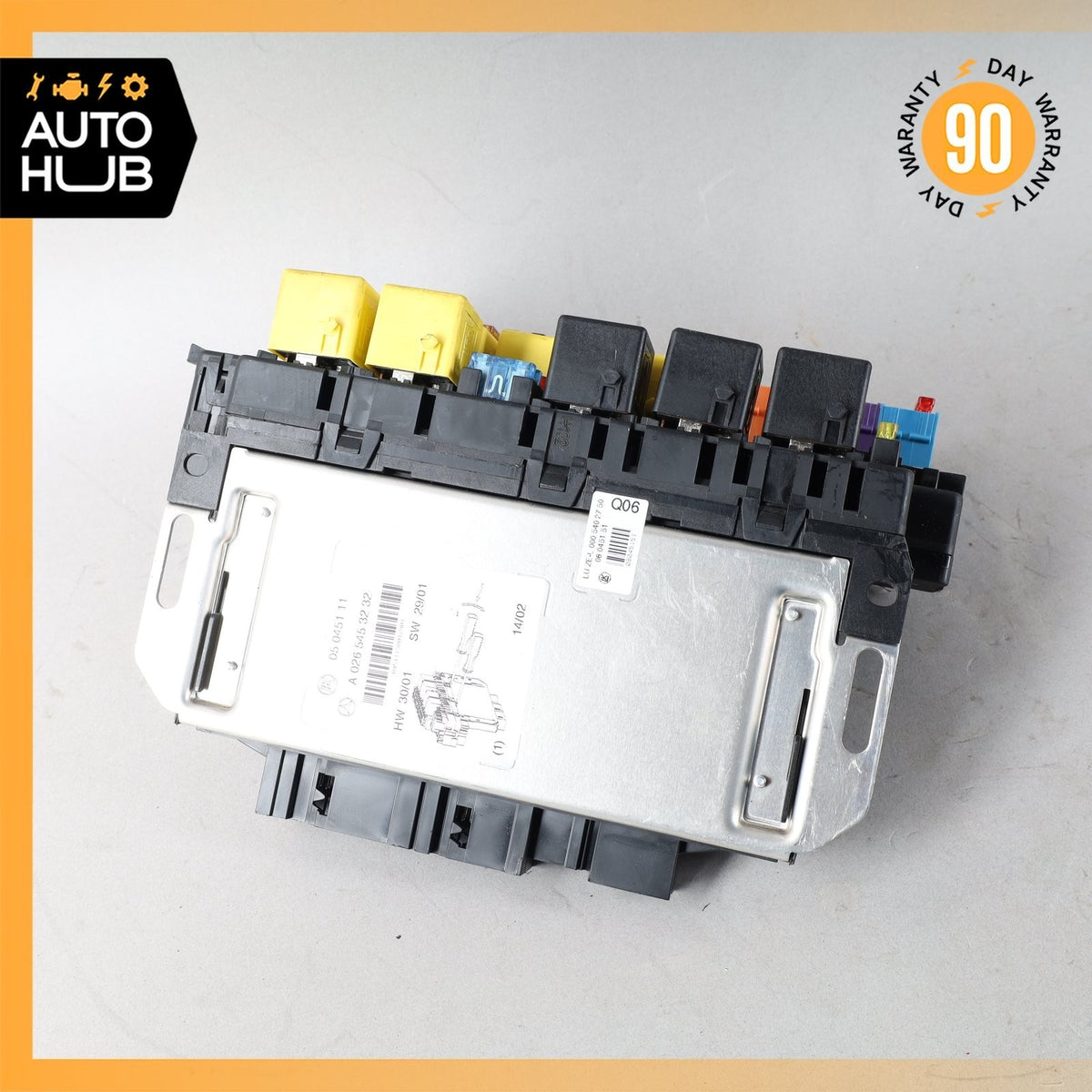 03-12 Mercedes R230 SL500 SL55 AMG Front Left SAM Fuse Box Control Module OEM - photo 1