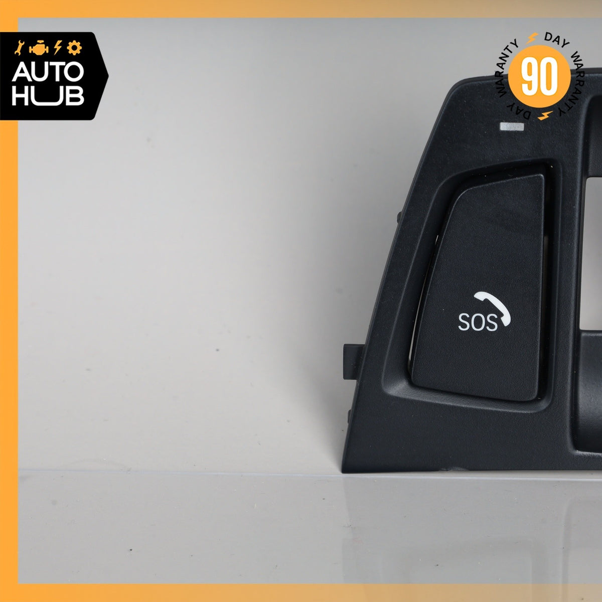 BMW F15 X5 Front Roof Dome Light Dome SOS Button Switch Console Cover OEM - photo 3
