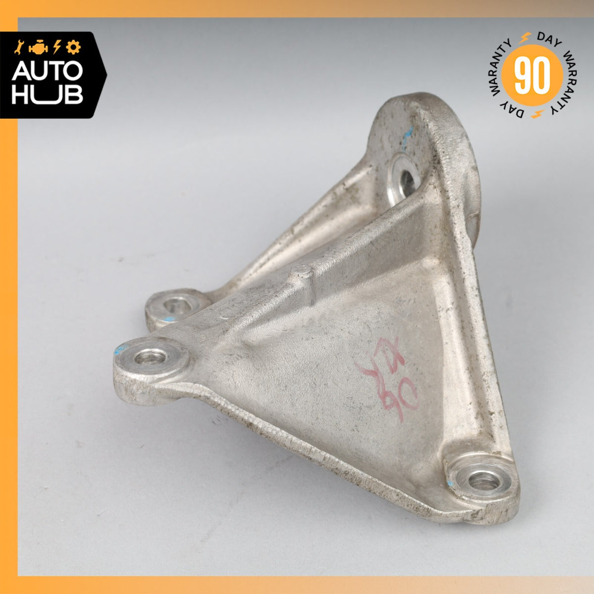 04-09 Cadillac XLR 4.6L V8 Engine Carrier Mount Bracket Right Passenger Side OEM - photo 5