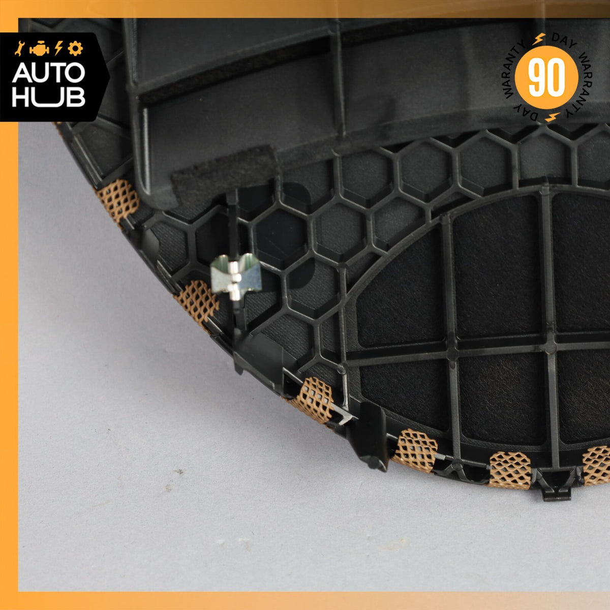 05-09 Mercedes W211 E350 E63 Dash Center AC Air Vent Speaker Cover Grille OEM - photo 9