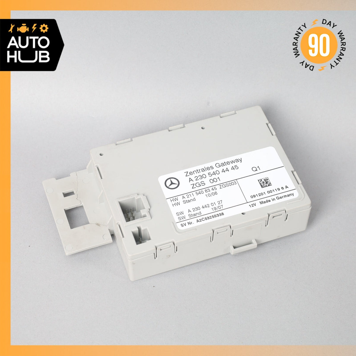 07-12 Mercedes R230 SL550 Central Gateway Control Module 2305404445 OEM - photo 1
