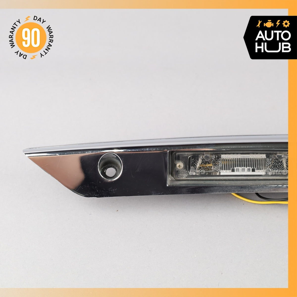 02-07 Maserati M138 4200 Coupe Rear Trunk Lid Moulding Plate w/Lights OEM - photo 12