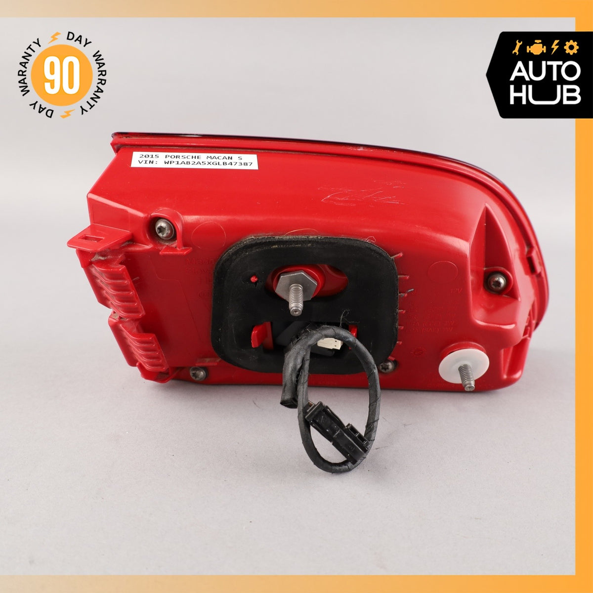 15-18 Porsche Macan 95B Rear Right Passenger Side Inner Tail Light Lamp OEM 74k - photo 7