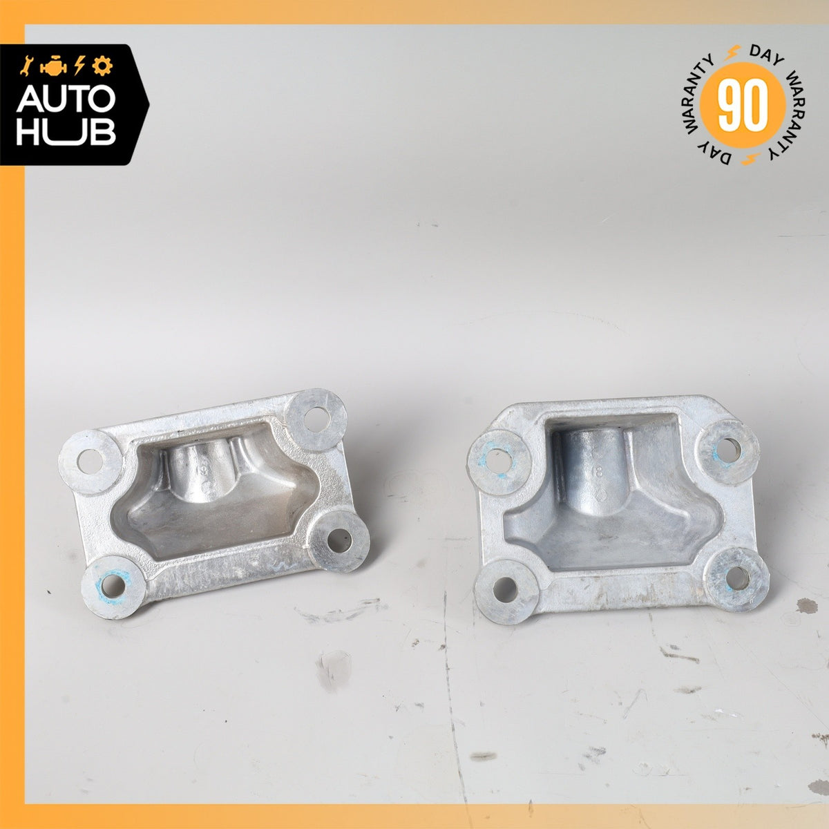 Aston Martin DB9 Engine Motor Left & Right Mount Bracket Set DG436031AA OEM - photo 7