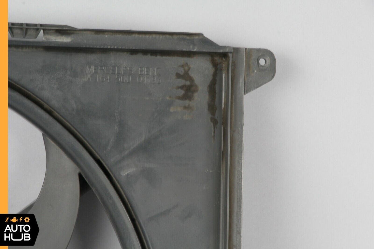 06-13 Mercedes W251 R350 ML350 Engine Cooling Fan Motor Assembly 1645000193 OEM - photo 4