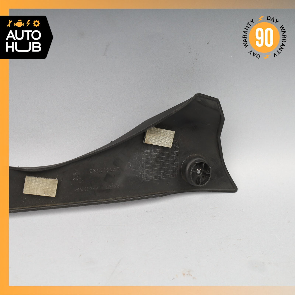 Maserati Quattroporte M156 Right Passenger Side Headlight Trim Panel Cover OEM - photo 9