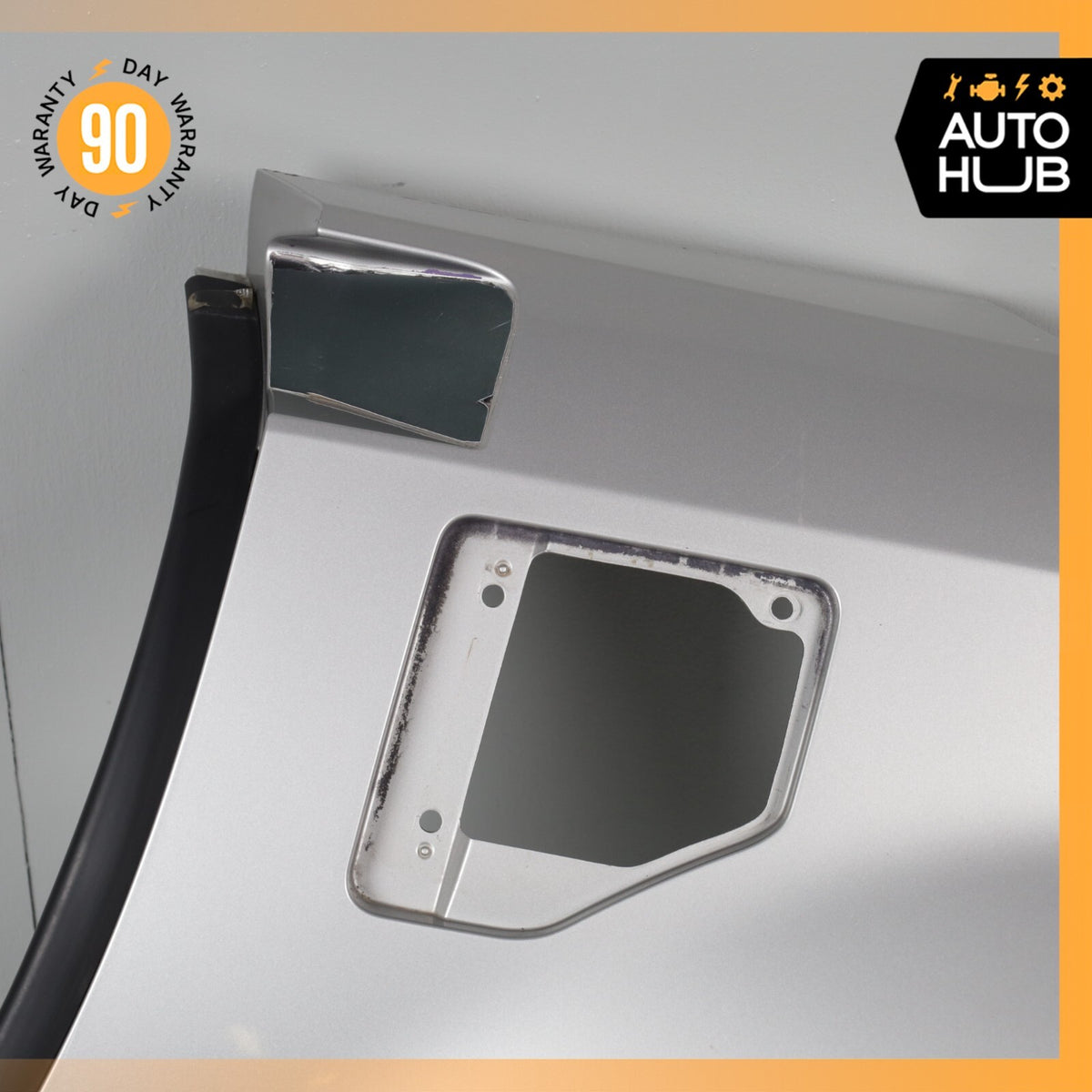 04-09 Cadillac XLR Quarter Panel Rear Left Driver Side Silver 10355380 OEM - photo 3