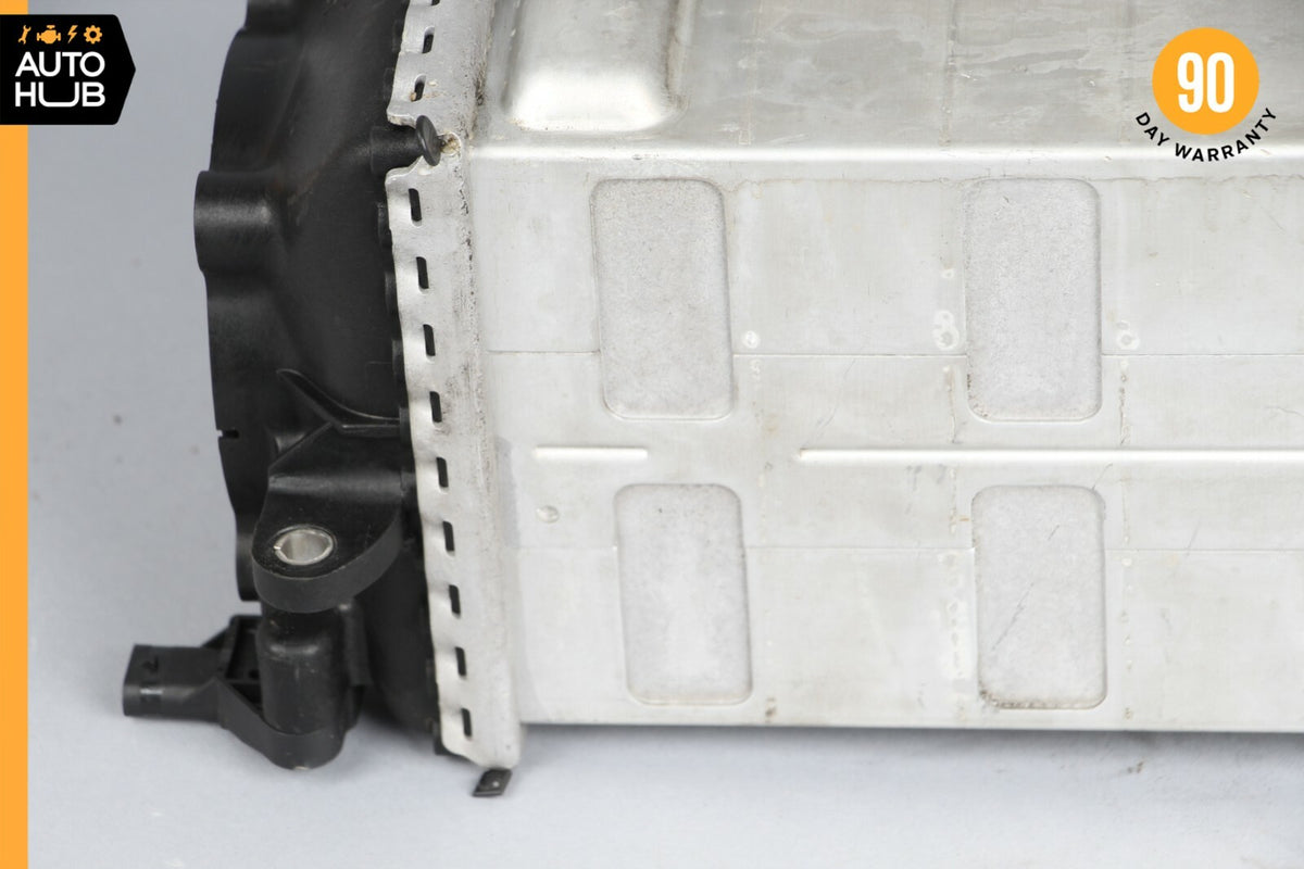 11-18 Mercedes W218 CLS550 S550 CL550 Engine Intercooler Radiator 2780900314 OEM - photo 2