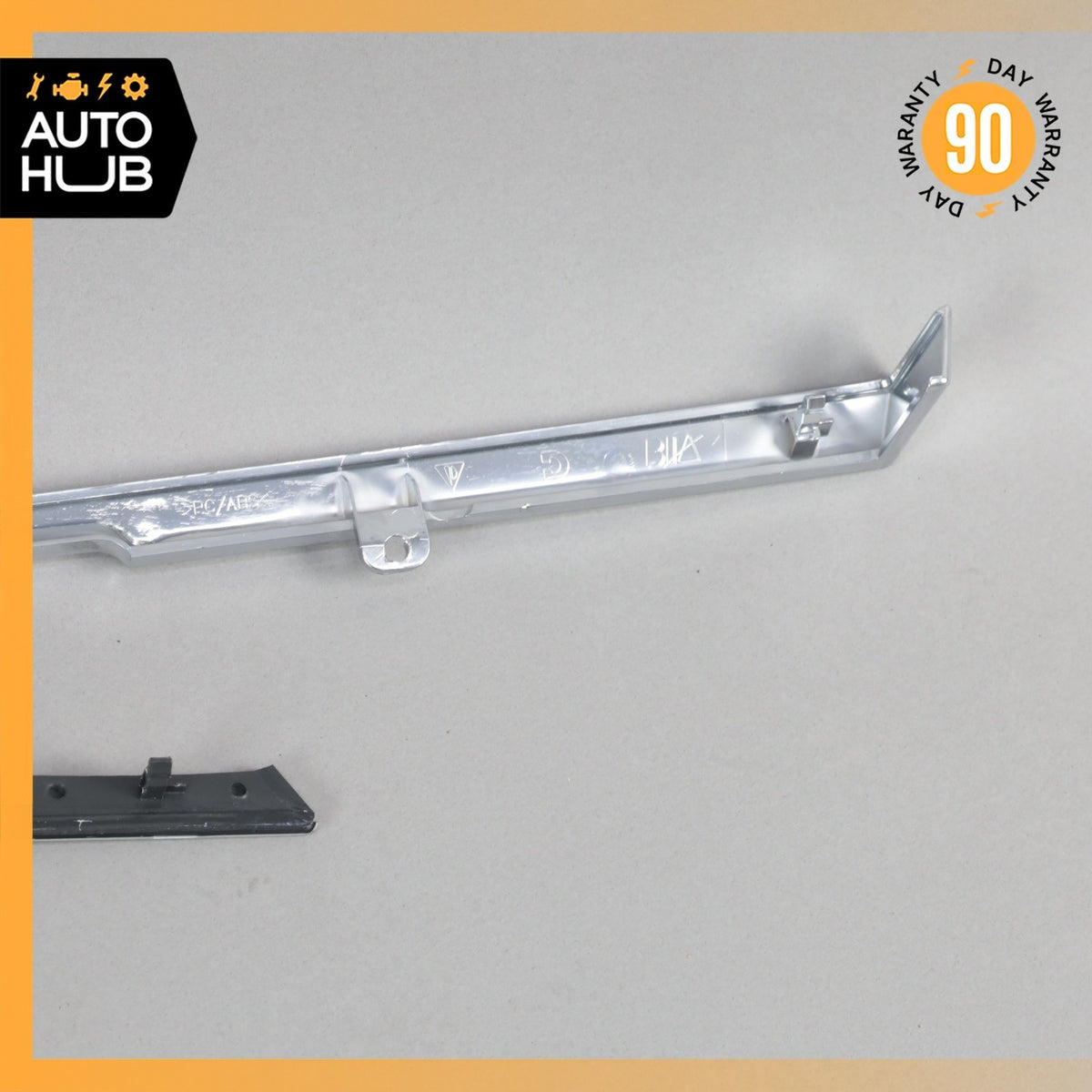 Porsche Panamera 970 Rear Left Driver Side Door Panel Molding 97055538305 OEM - photo 9