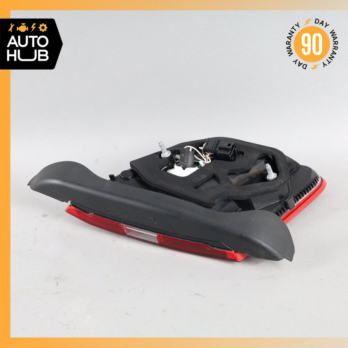 10-13 Mercedes W207 E550 Inner Tail Light Lamp Rear Right Side OEM - photo 13