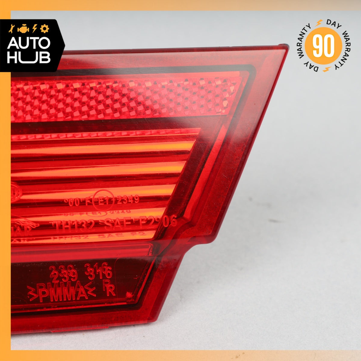2010 Jaguar X250 XF Rear Right Inner Trunk Taillight Tail Light Lamp OEM - photo 2