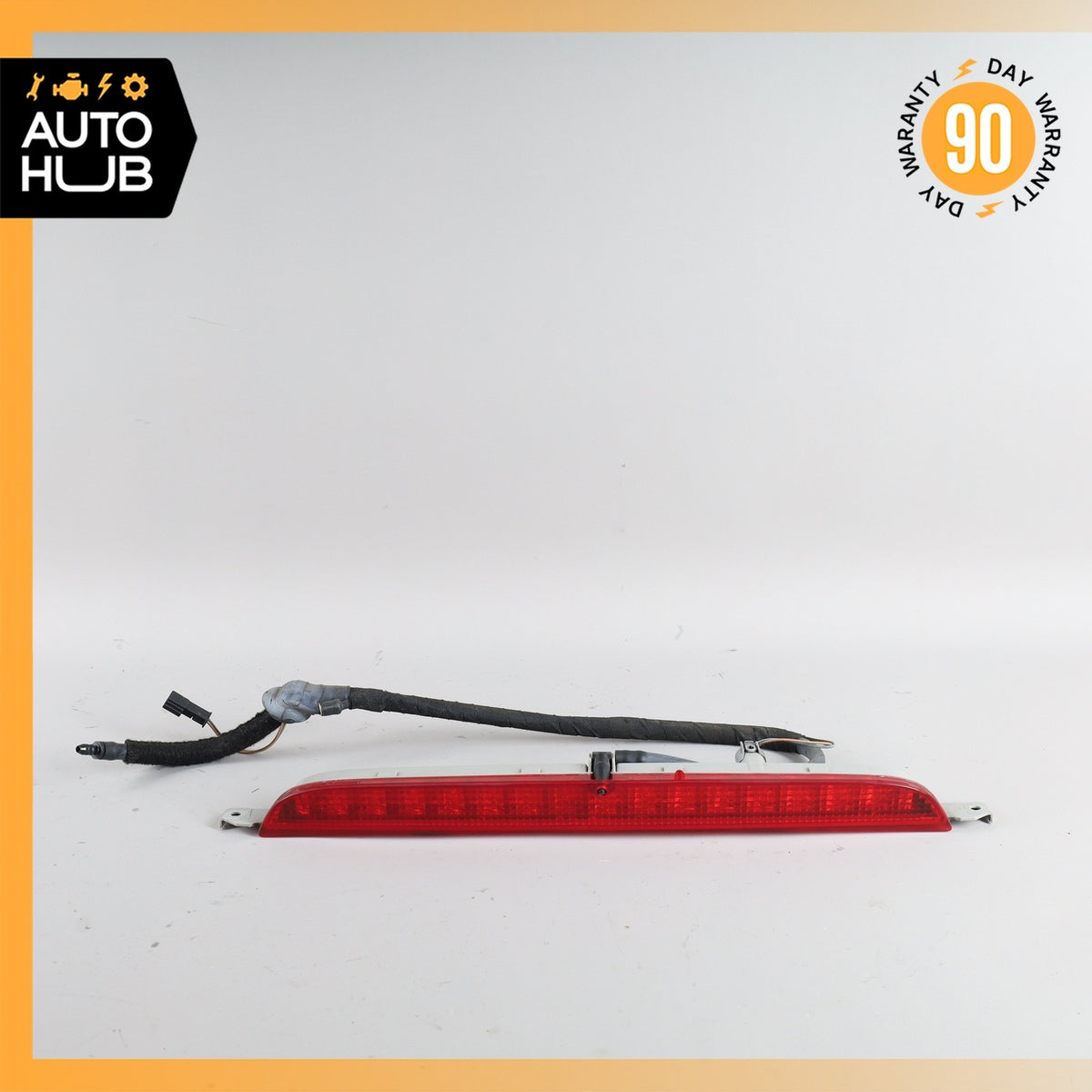07-13 BMW E70 X5 Rear 3rd Third Brake Stop Light Lamp OEM - photo 2