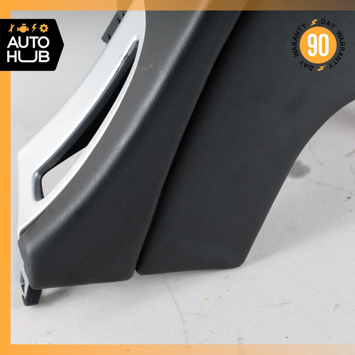 07-11 Bentley Continental GTC Rear Right Interior Quarter Trim Hinge OEM - photo 9