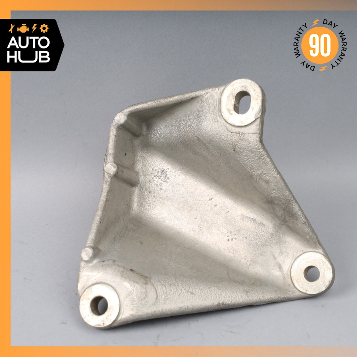 04-09 Cadillac XLR 4.6L V8 Engine Carrier Mount Bracket Right Passenger Side OEM - photo 8