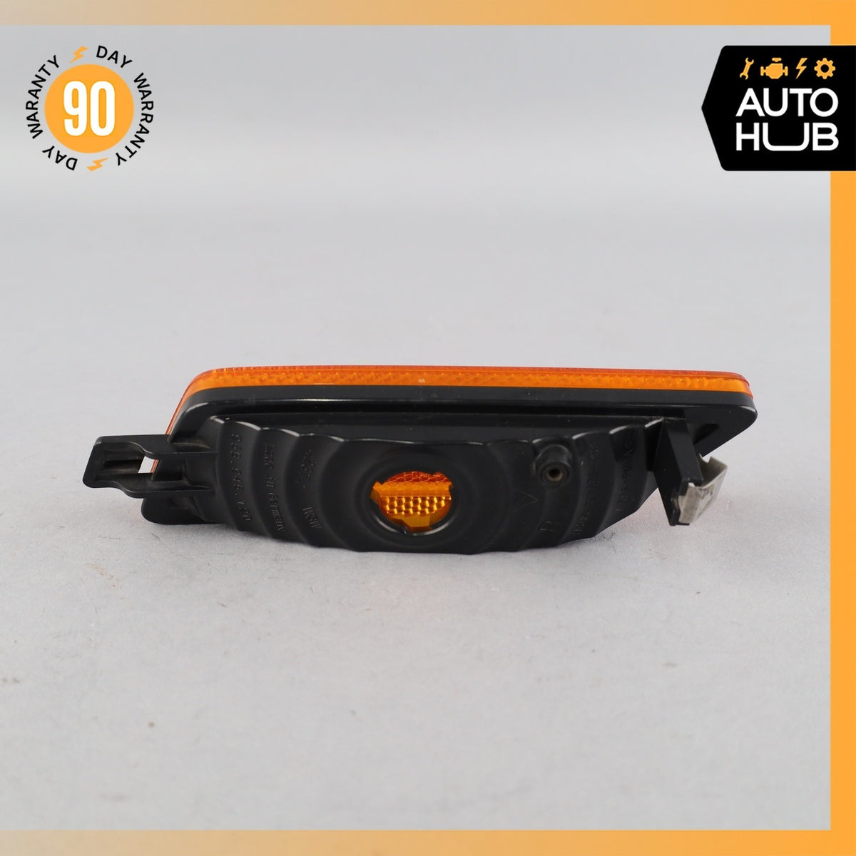 Porsche Macan Turbo 95B Right Passenger Side Side Marker Light Lamp OEM - photo 4