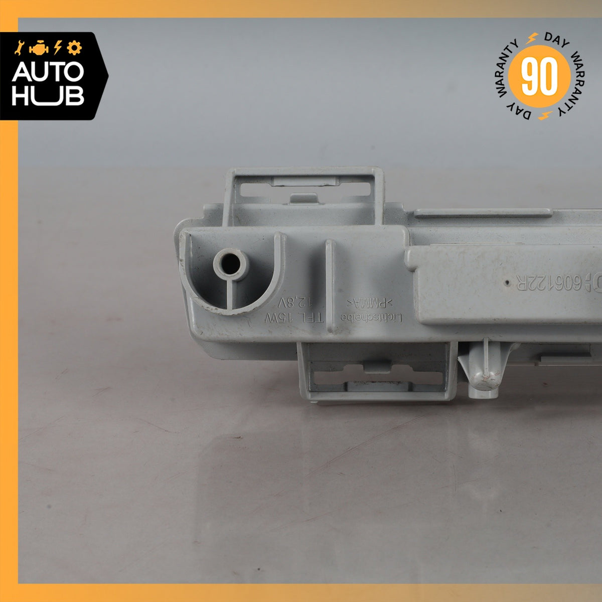 Mercedes W207 E350 Front Right Side LED Daytime Running Fog Light 2049069000 OEM - photo 11