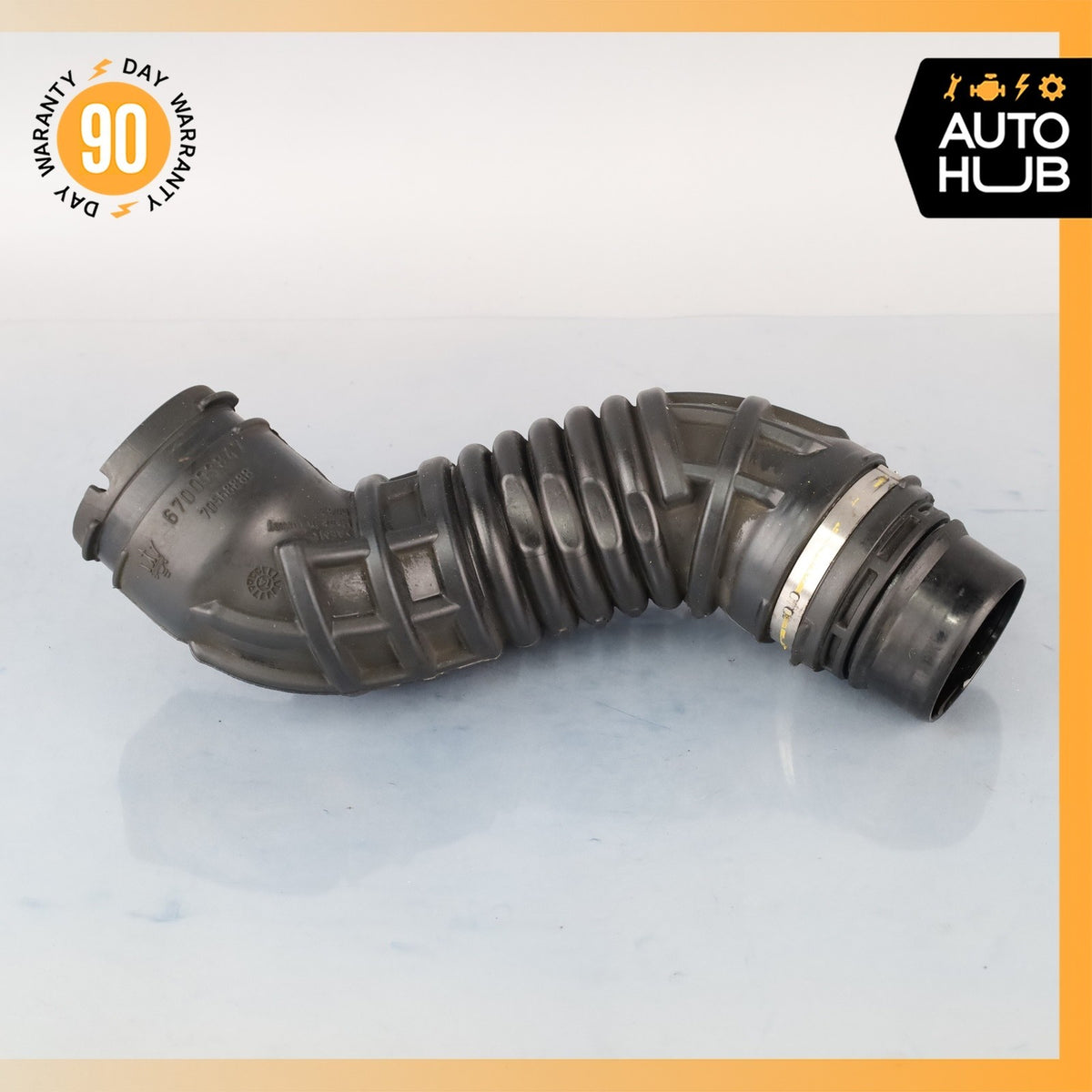 14-22 Maserati Quattroporte M156 Engine Right Air Intake Duct Pipe Hose OEM - photo 1