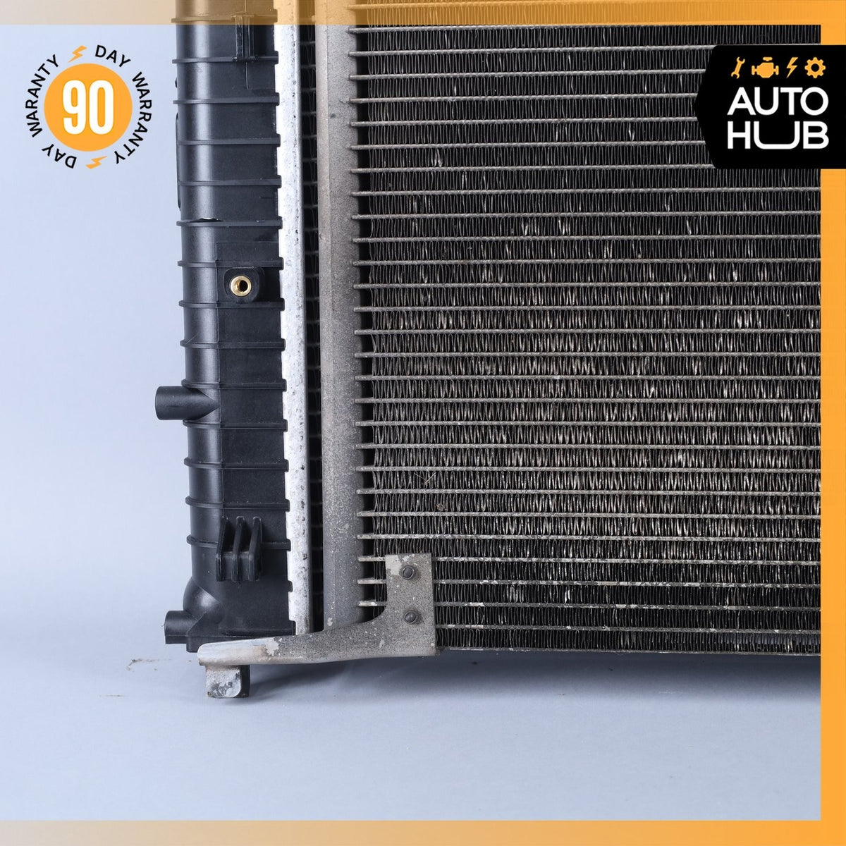 2007 Mercedes R230 SL550 Engine Cooling Radiator A/C Condensor Oil Cooler OEM - photo 13