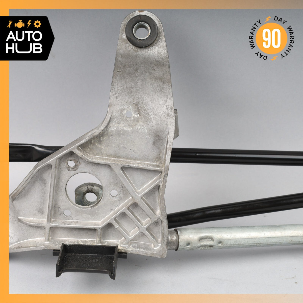2014 Maserati Quattroporte SQ4 M156 Windshield Wiper Linkage Arm OEM 69k - photo 4