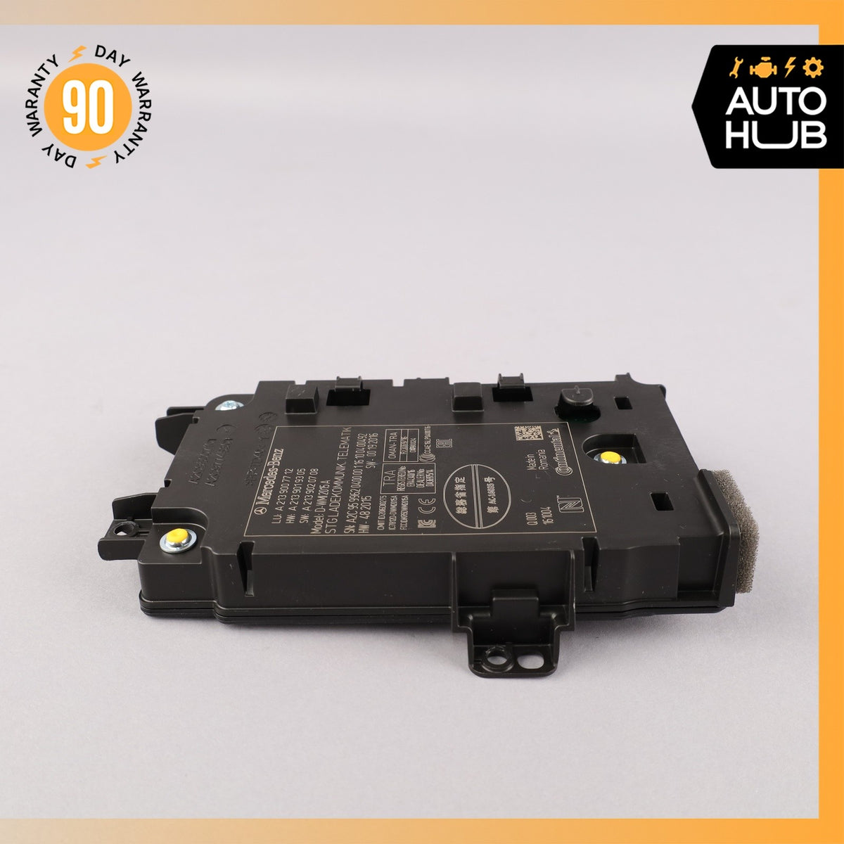 Mercedes W213 E300 Bluetooth Telematic Control Module 2139007712 OEM - photo 4