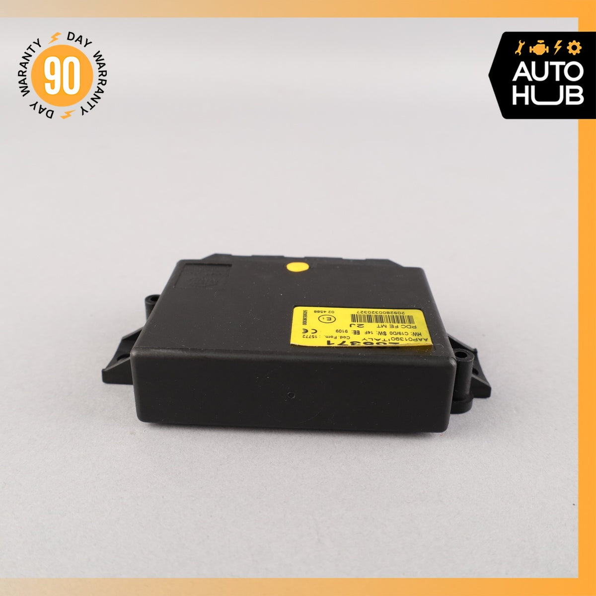 08-19 Maserati GranTurismo Park Assist Parktronic Sensor Module Control OEM - photo 4