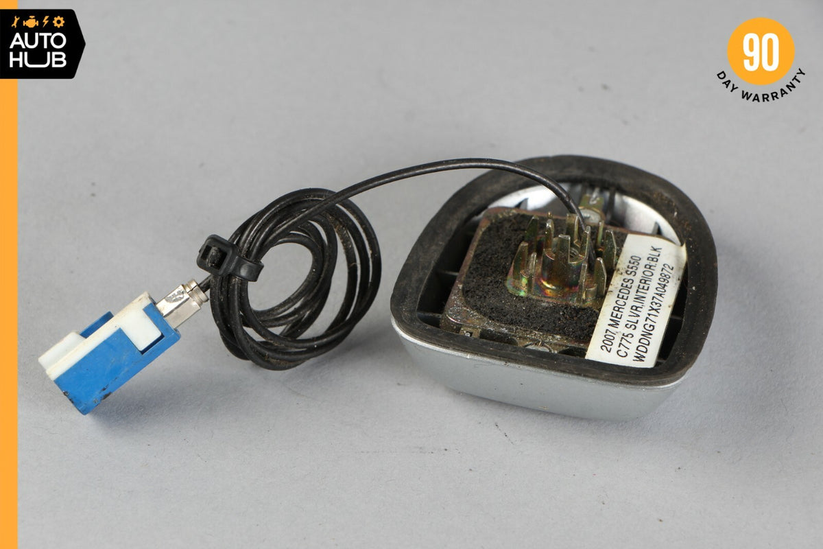 07-13 Mercedes W221 S550 S450 Trunk Lid GPS Sirius Satellite Radio Antenna OEM - photo 6