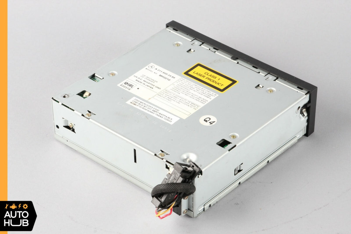 03-12 Mercedes W211 E500 CLS500 Radio 6 Disk CD Changer Player 2118202489 OEM - photo 7