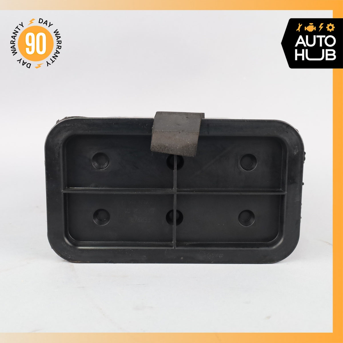04-19 Maserati GranTurismo EVAP Fuel Evaporator Box Charcoal Canister OEM 45k - photo 6